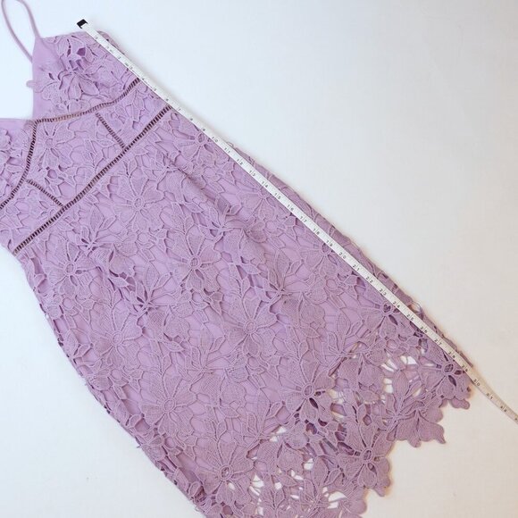 Love Ady Lavender Purple Floral Lace Overlay Dress - Size Small - Picture 7 of 7